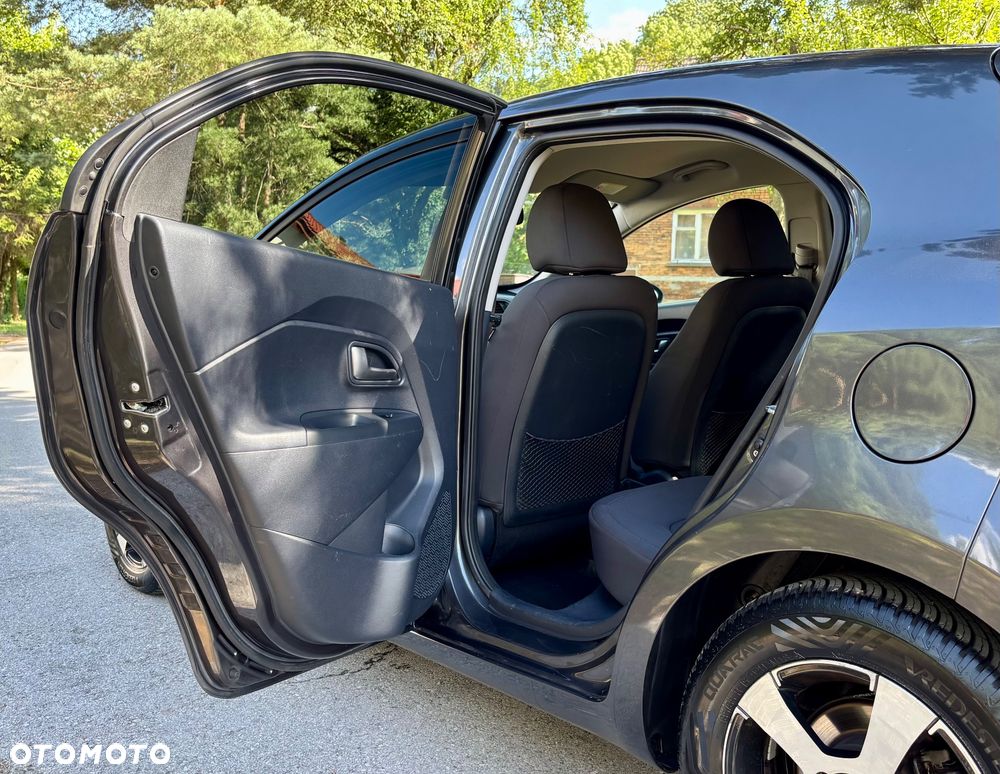 Kia Rio 1.2 Dream-Team Edition - 19