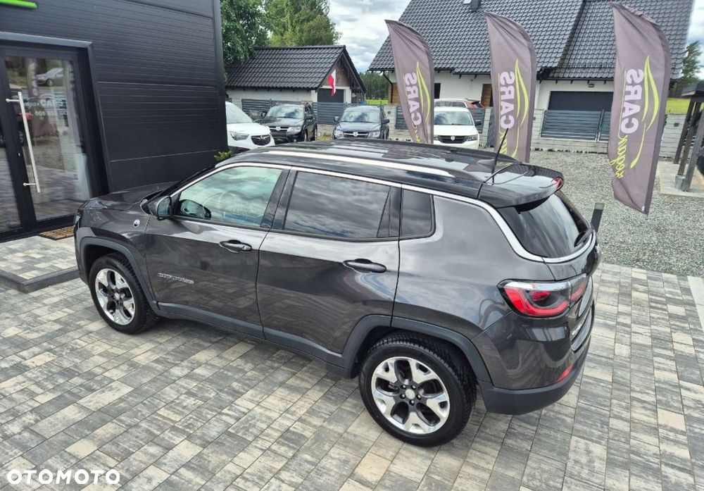 Jeep Compass - 37