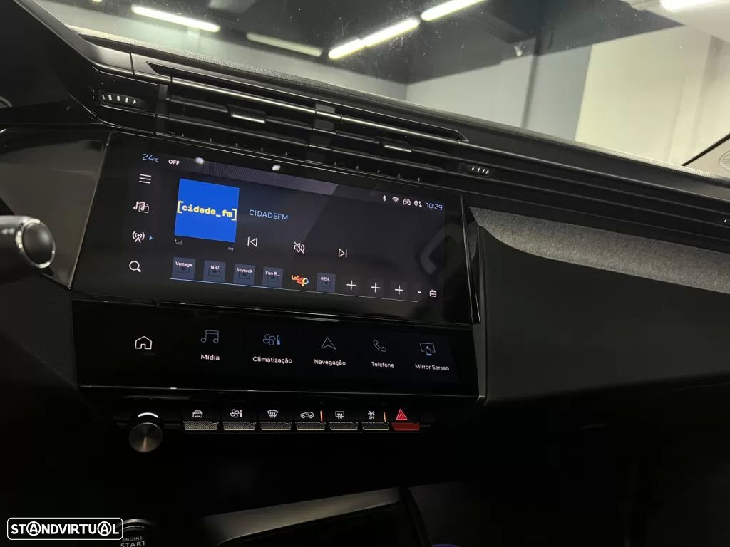 Peugeot 308 1.2 PureTech Allure Pack - 25
