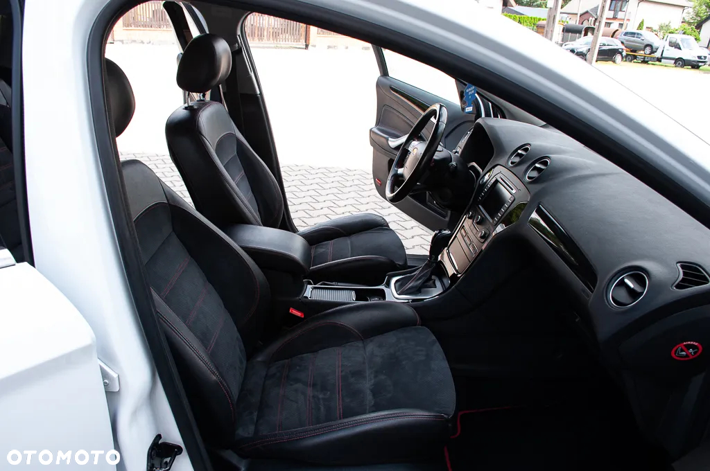 Ford Mondeo 2.2 TDCi Titanium S - 21