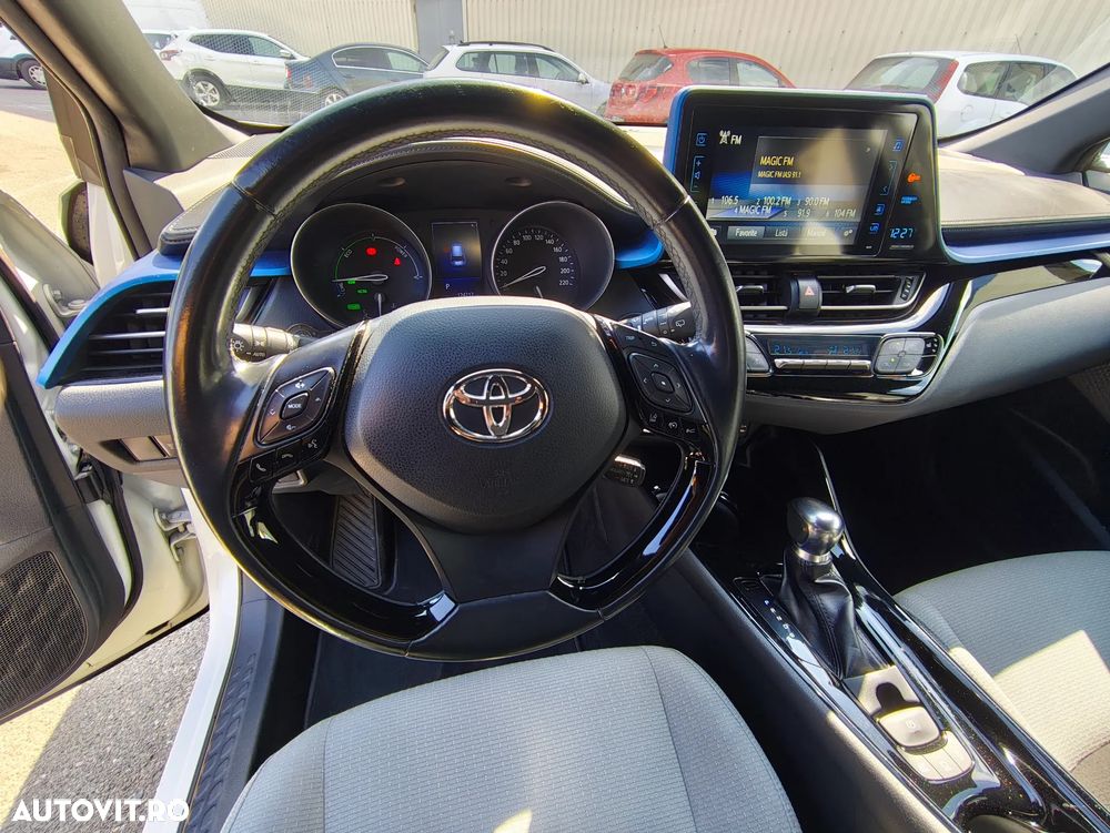 Toyota C-HR 1.8 HSD 122 CP 4x2 CVT C-ult Style bi-tone - 14