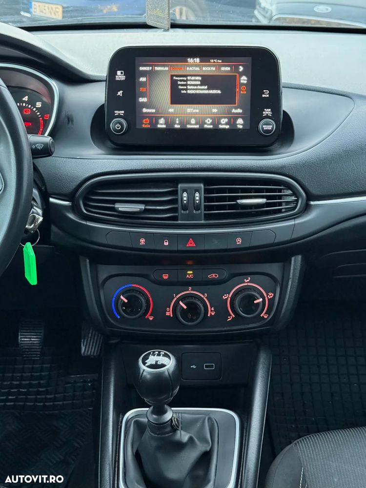 Fiat Tipo 1.4 16V Lounge - 8