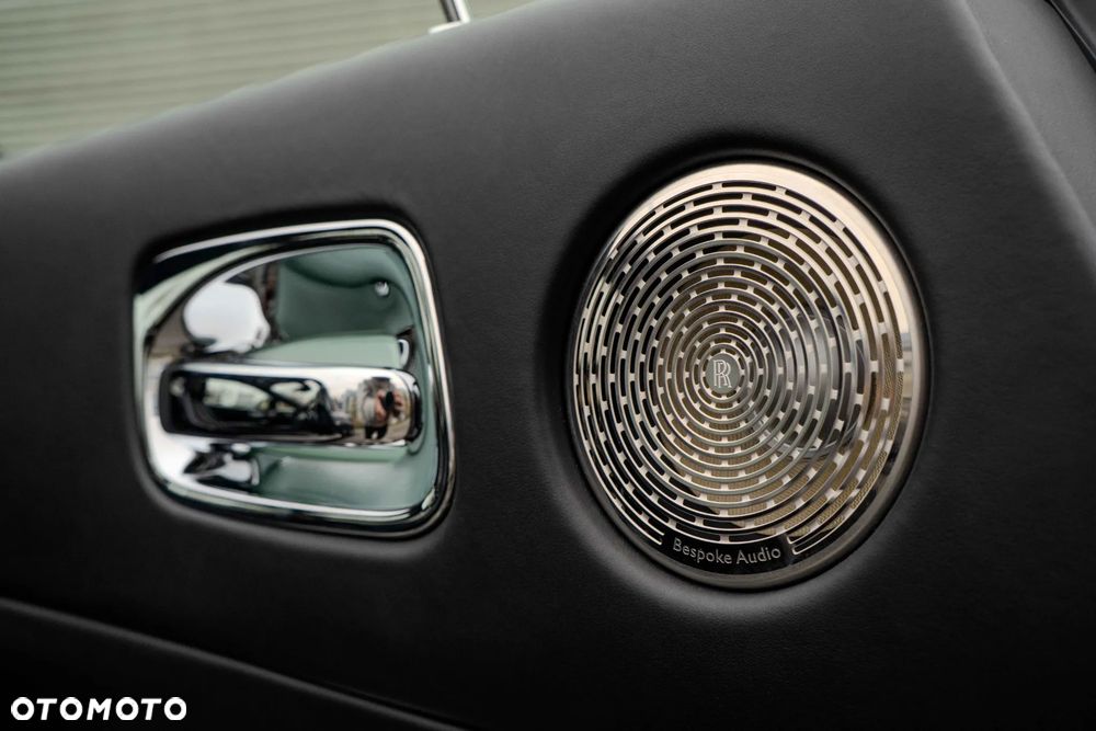 Rolls-Royce Wraith - 22