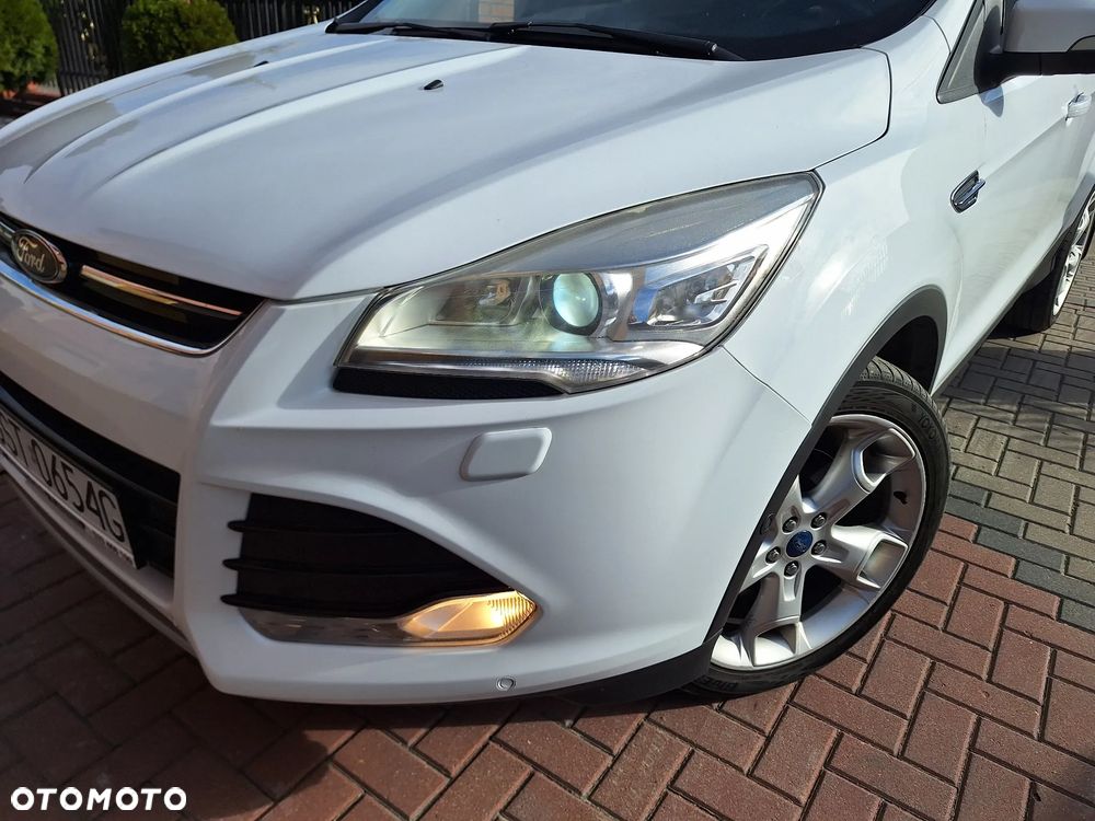 Ford Kuga - 2