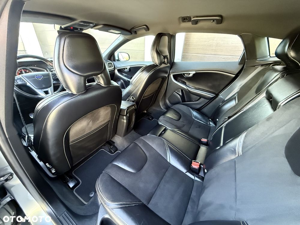 Volvo V40 D2 RDesign - 17
