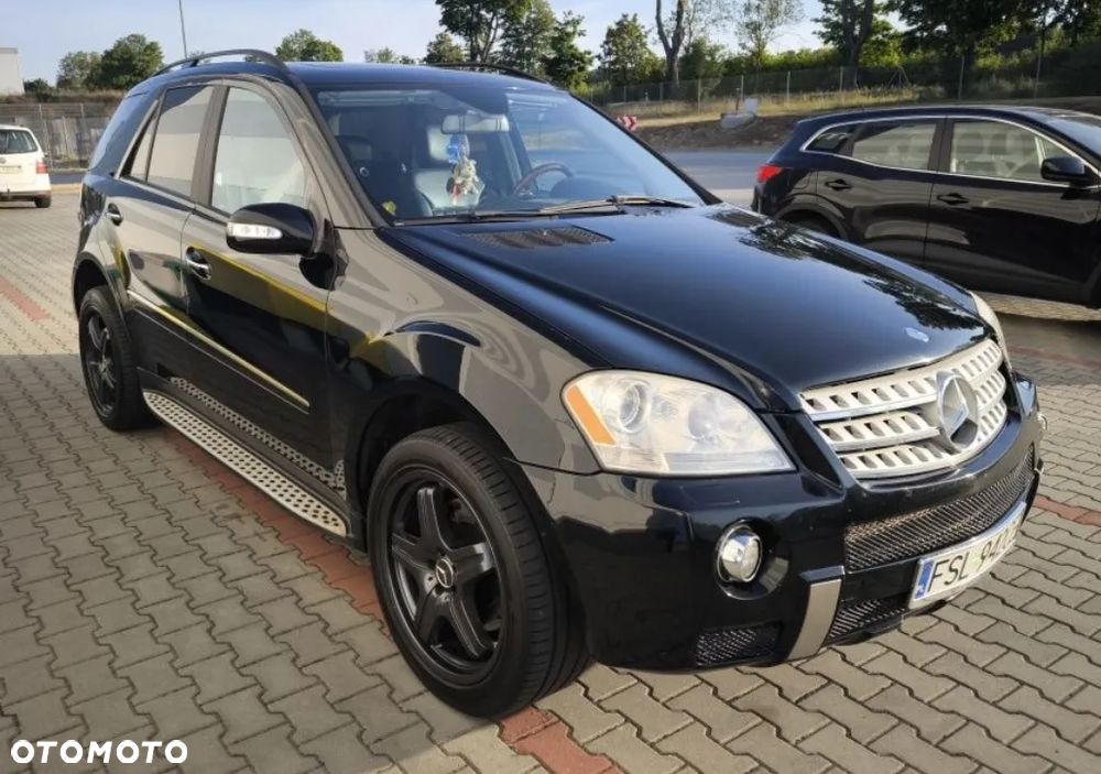 Mercedes-Benz ML - 1