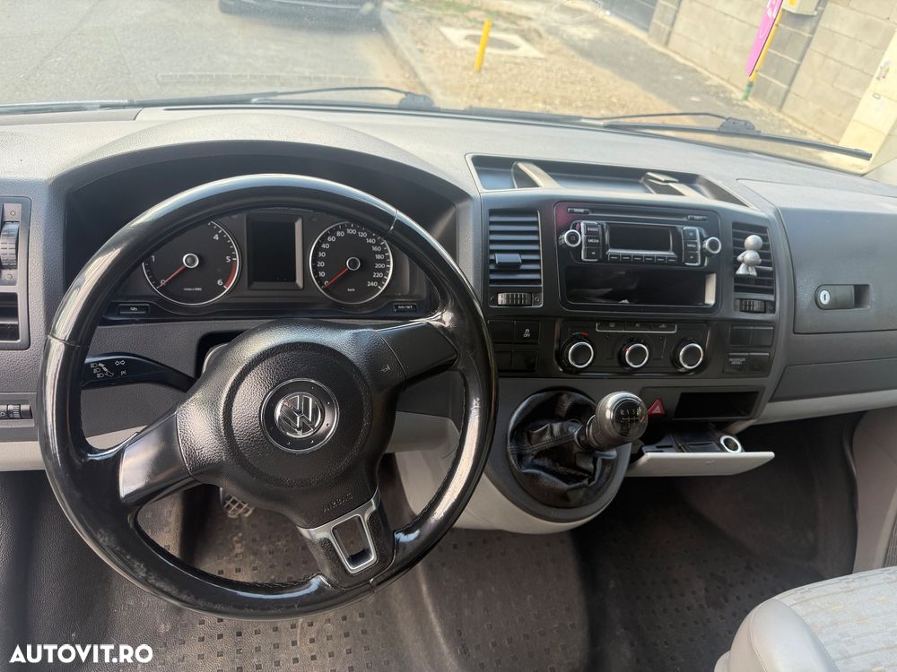 Volkswagen Transporter - 7