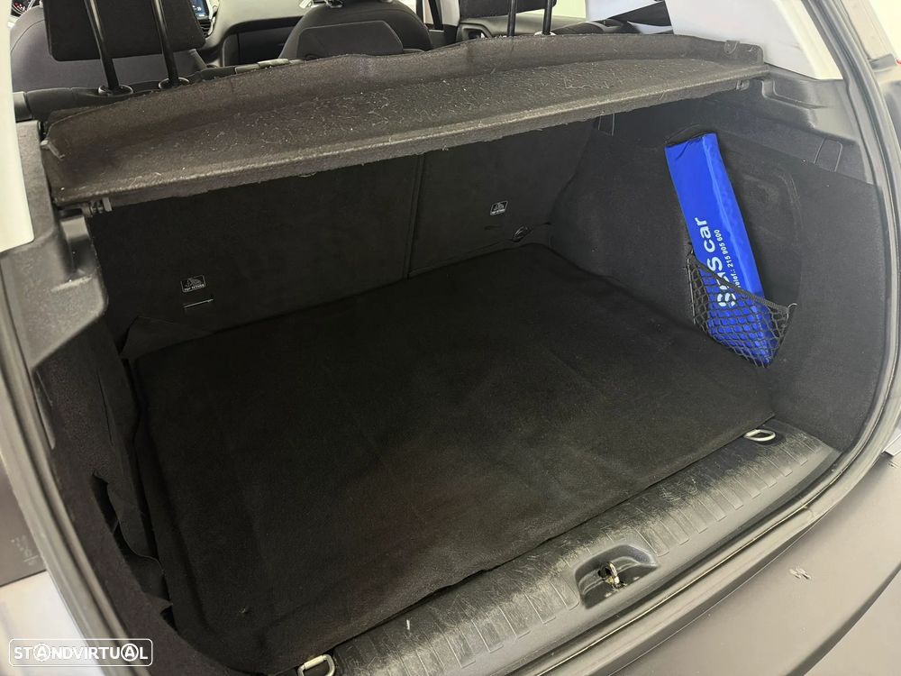 Peugeot 2008 1.2 PureTech Style - 12