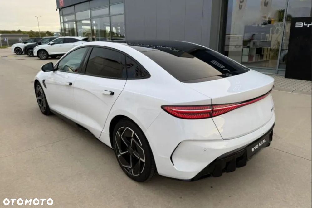 BYD Seal 82.5kWh Excellence AWD - 5