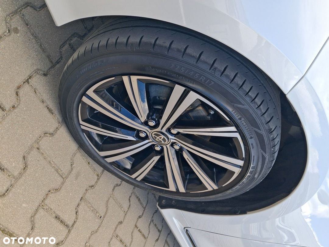 Toyota Corolla - 18