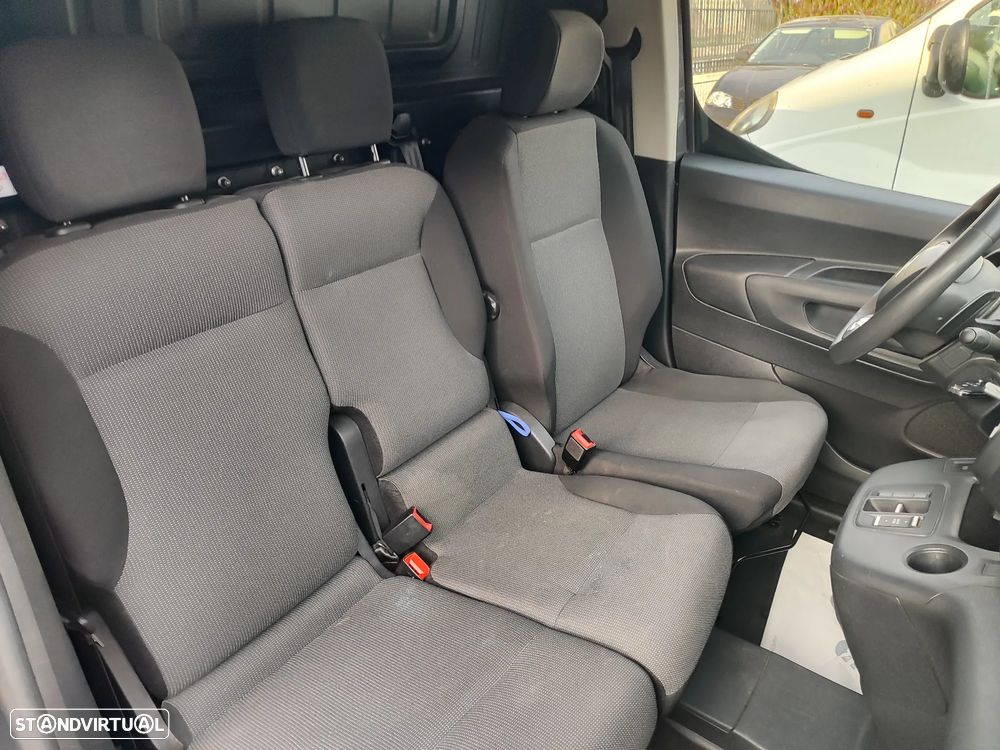 Citroën Berlingo 3 lug Automática 130 CV full extras - 13