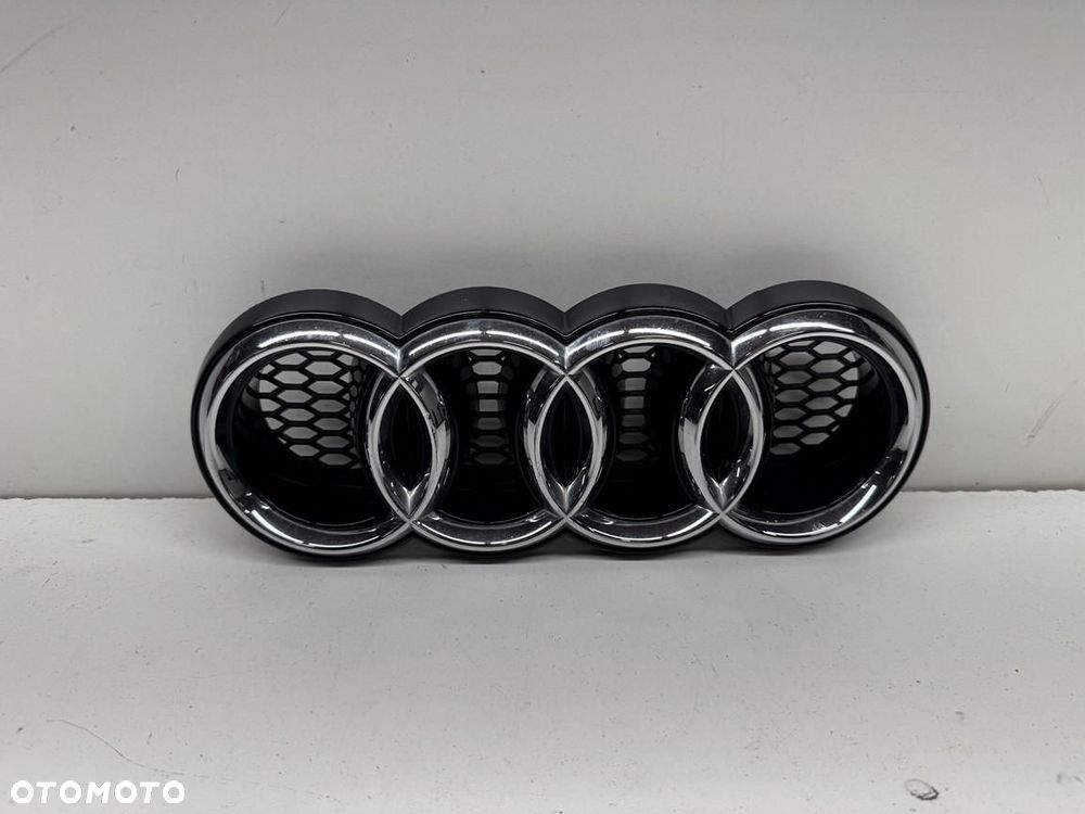Emblemat Znaczek  Audi RS Q3 8U0 8U0853391 - 1