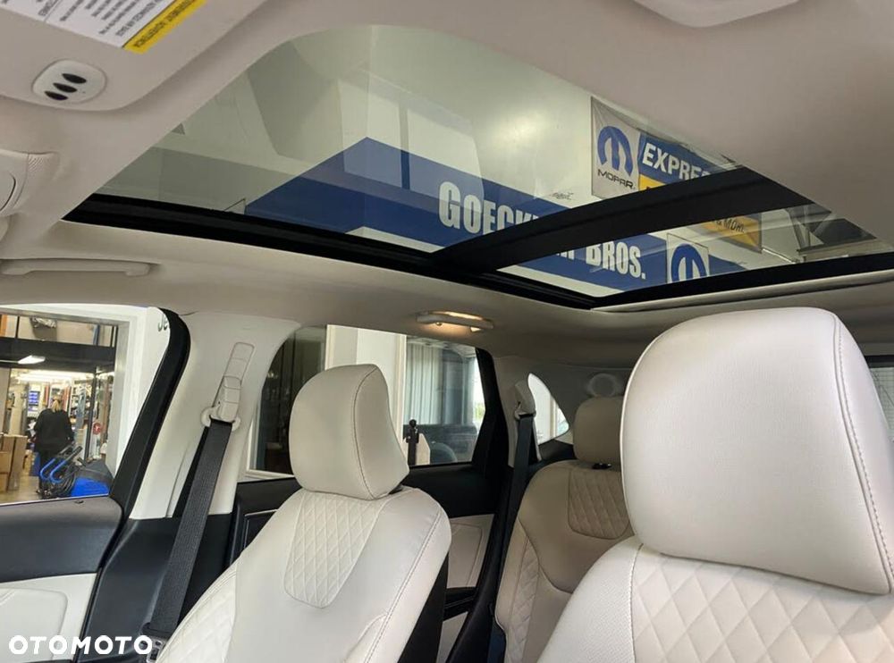 Ford Edge - 17