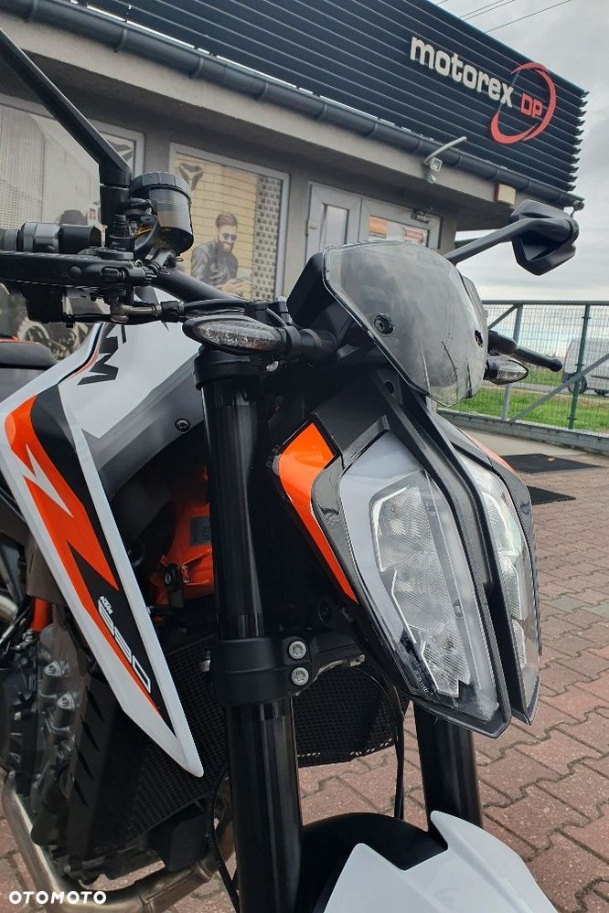 KTM DUKE 890 - 27