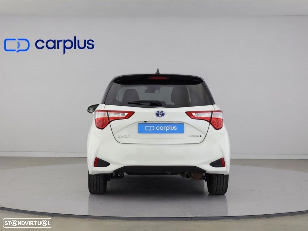 Toyota Yaris 1.5 HSD Square Collec.White - 6