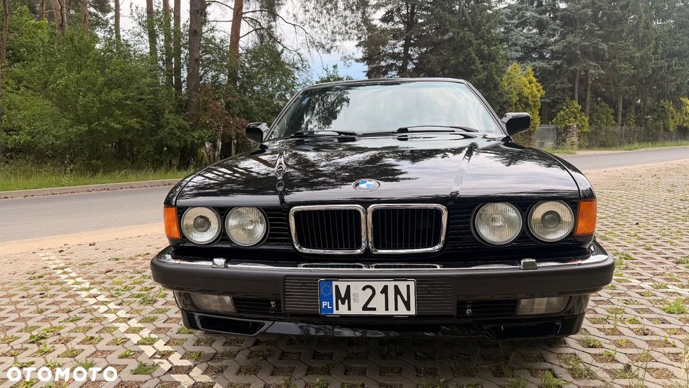 BMW Seria 7 - 30