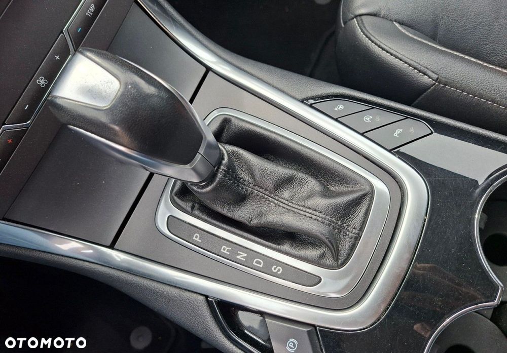 Ford S-Max - 28