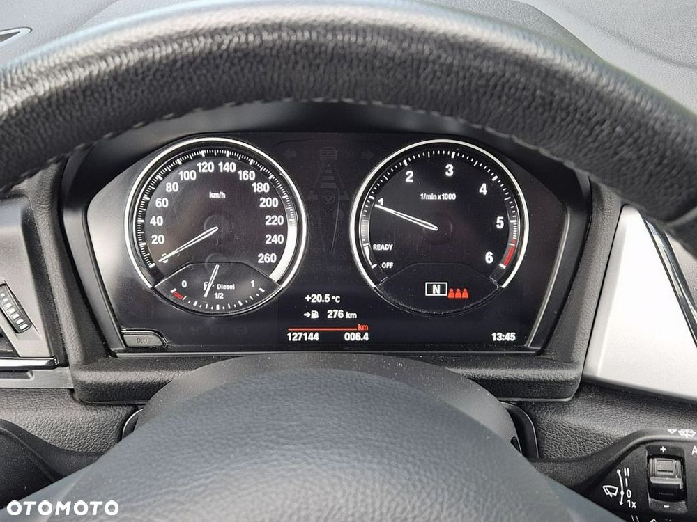 BMW Seria 2 216d - 23