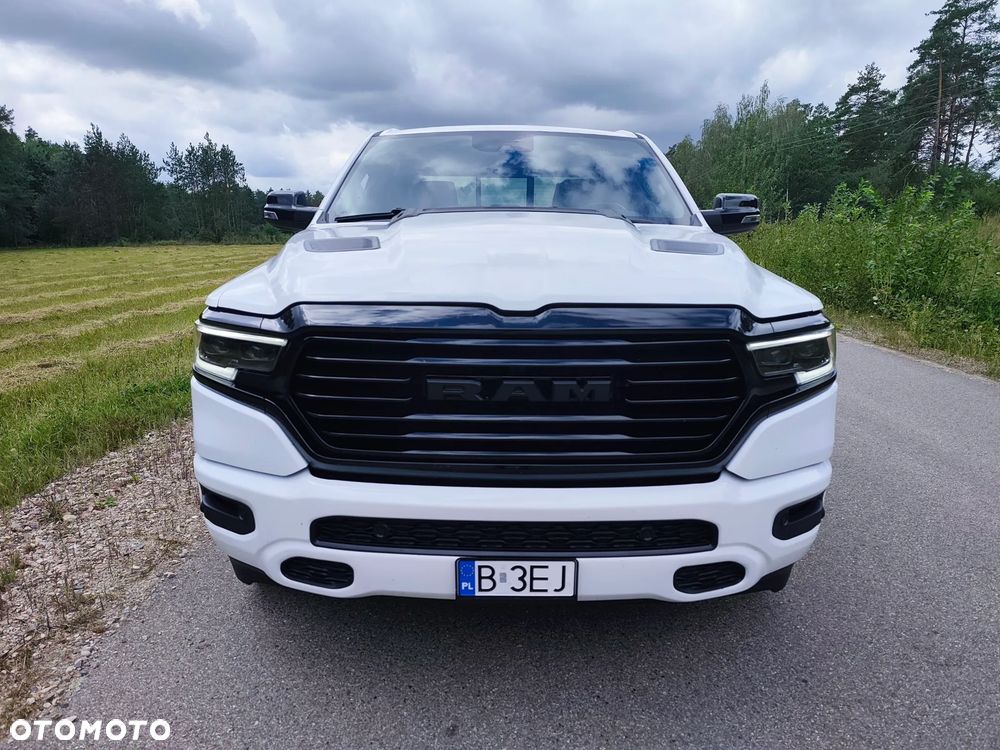 RAM 1500 5.7 Crew Cab Laramie - 37