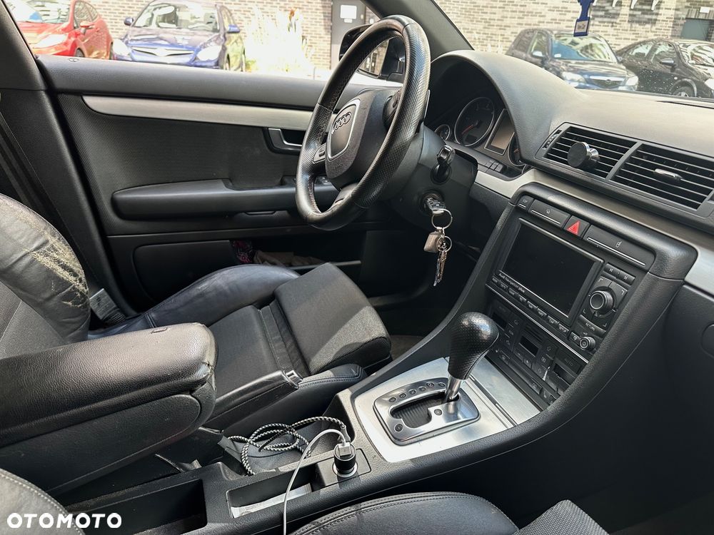 Audi A4 Avant 2.0 TDI DPF multitronic - 17