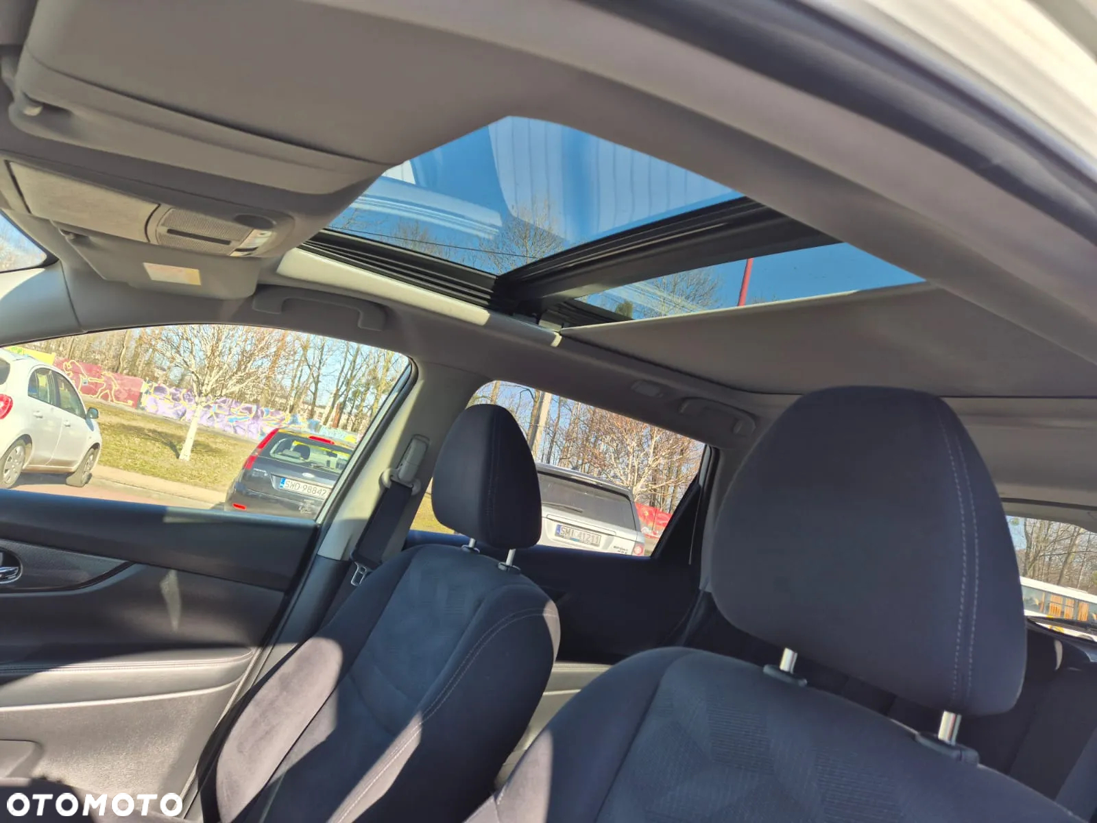 Nissan X-Trail 2.0 dCi Tekna 2WD Xtronic - 17