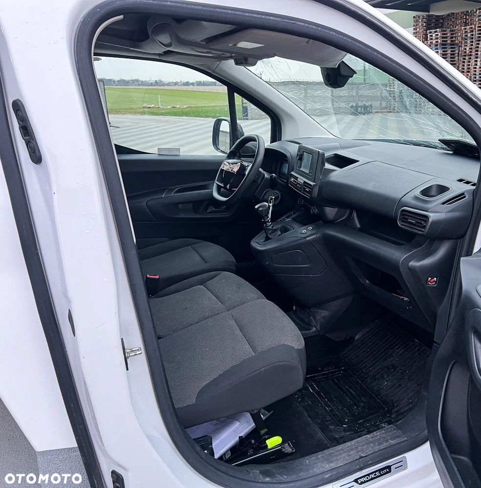 Toyota PROACE CITY LONG - 11