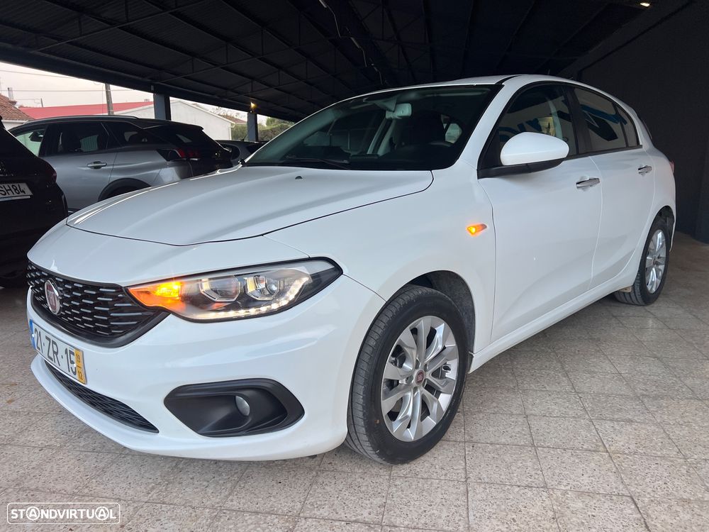 Fiat Tipo 1.3 M-Jet Lounge Tech - 37