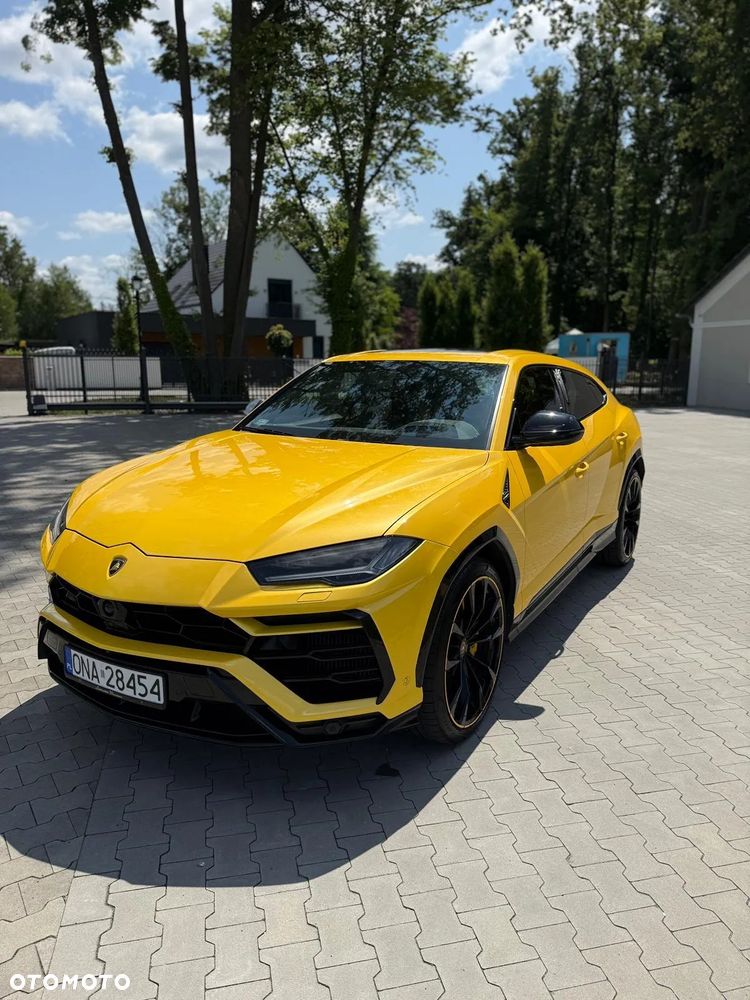 Lamborghini Urus - 8
