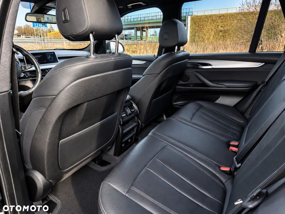BMW X5 - 12