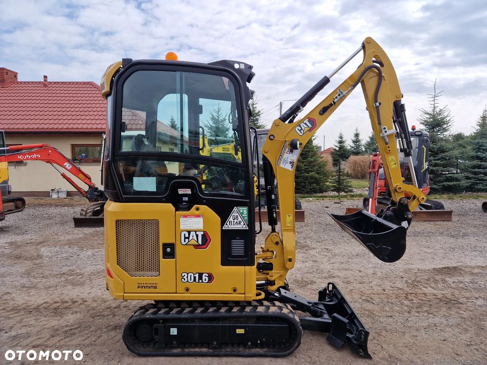 Caterpillar CAT 301.6 , 301.8 Caterpillar 2 tony rozsuwane gąsienice - 36