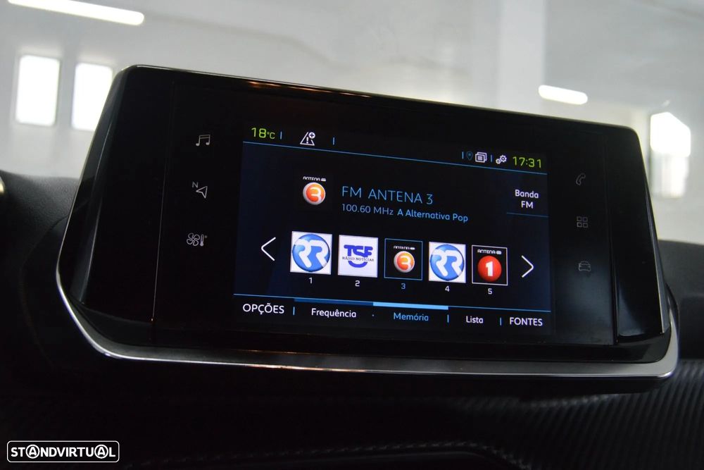 Peugeot e-208 50 kWh Allure Pack - 36