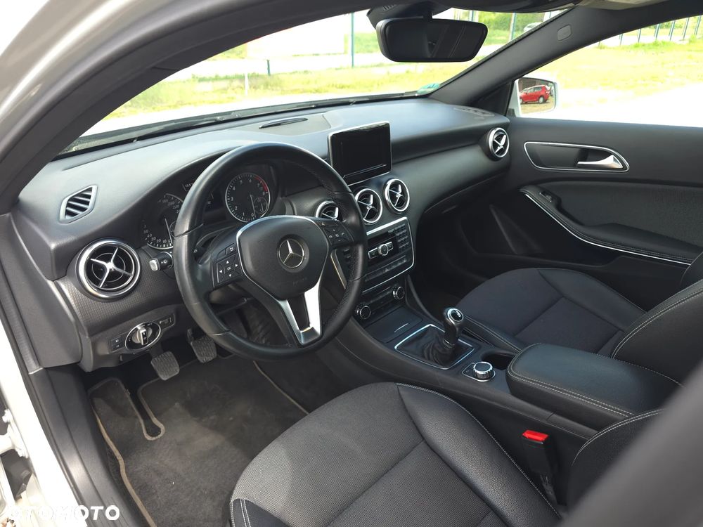 Mercedes-Benz Klasa A 180 (BlueEFFICIENCY) Style - 21