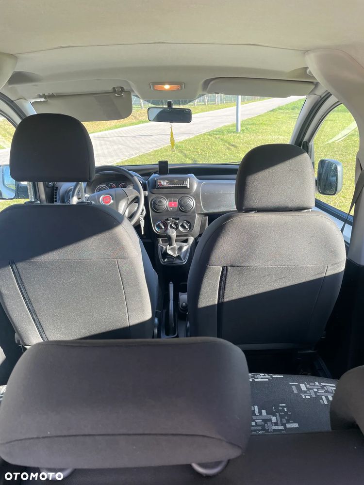 Fiat Fiorino Kombi Adventure - 9