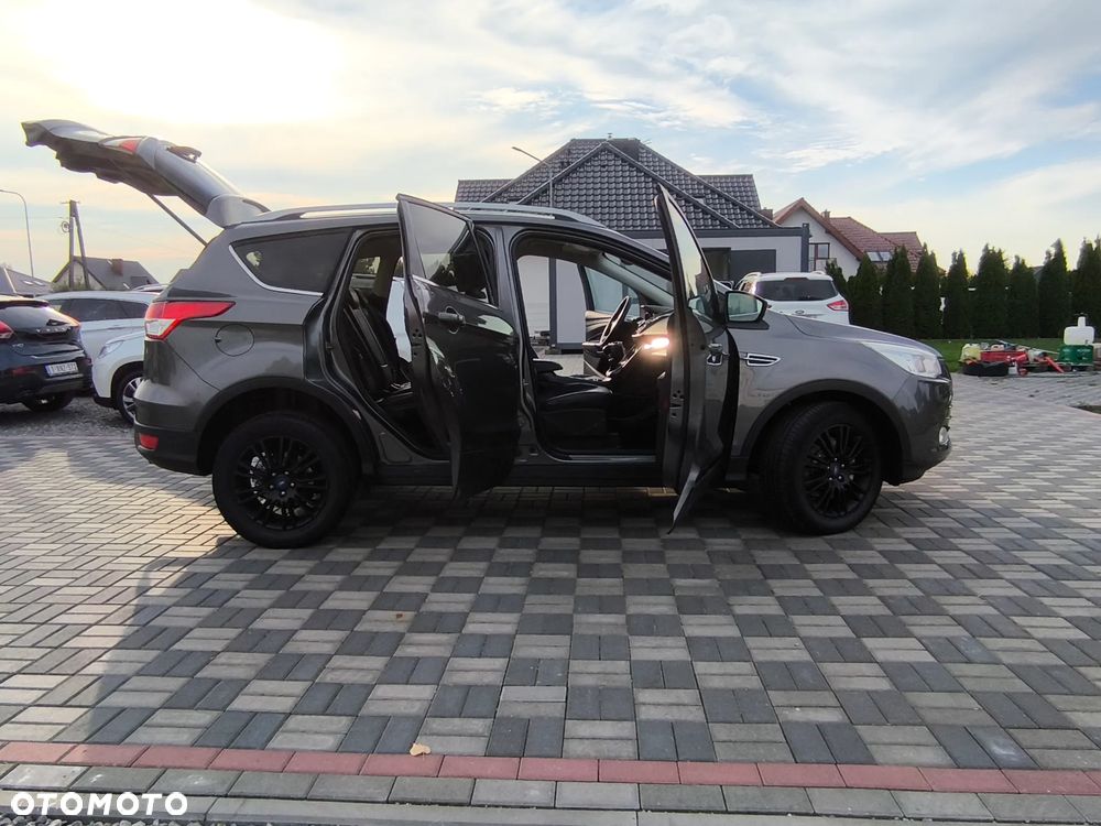 Ford Kuga 2.0 TDCi FWD Titanium - 20