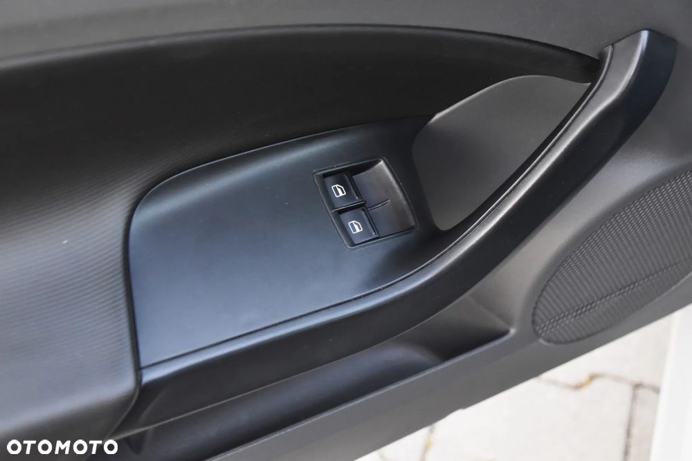 Seat Ibiza SC 1.6 TDI CR Sport - 15