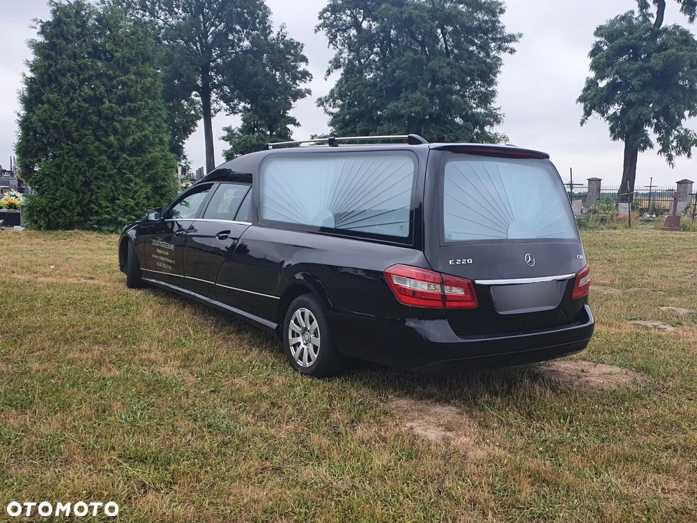 Mercedes-Benz Klasa E 220 CDI BlueEff - 2