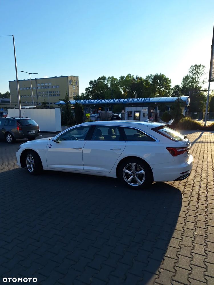Audi A6 Avant 40 TDI quattro S tronic - 12