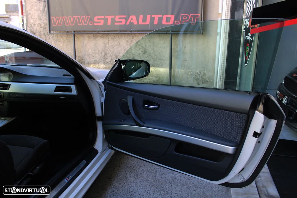 BMW 320 d M Sport Edition - 25