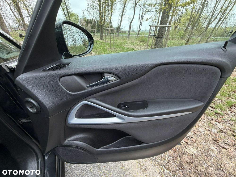 Opel Zafira - 30
