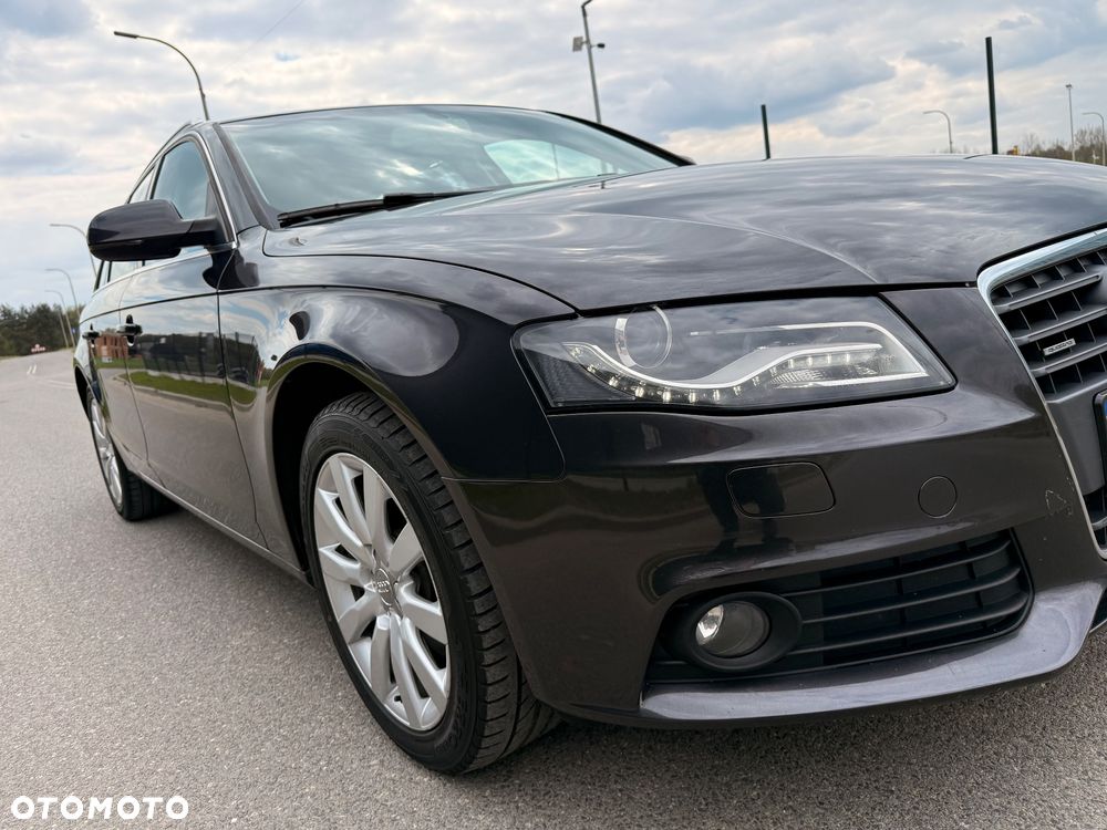 Audi A4 Avant 2.0 TDI Quattro - 16