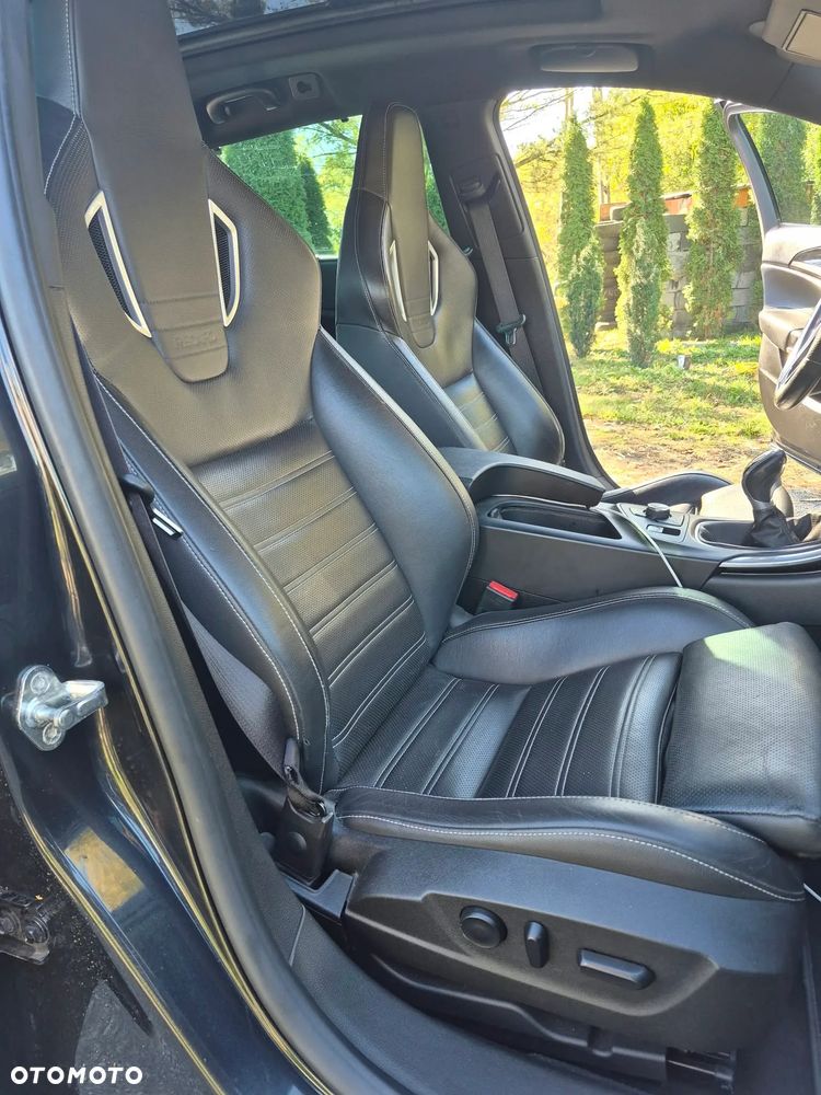 Opel Insignia - 13