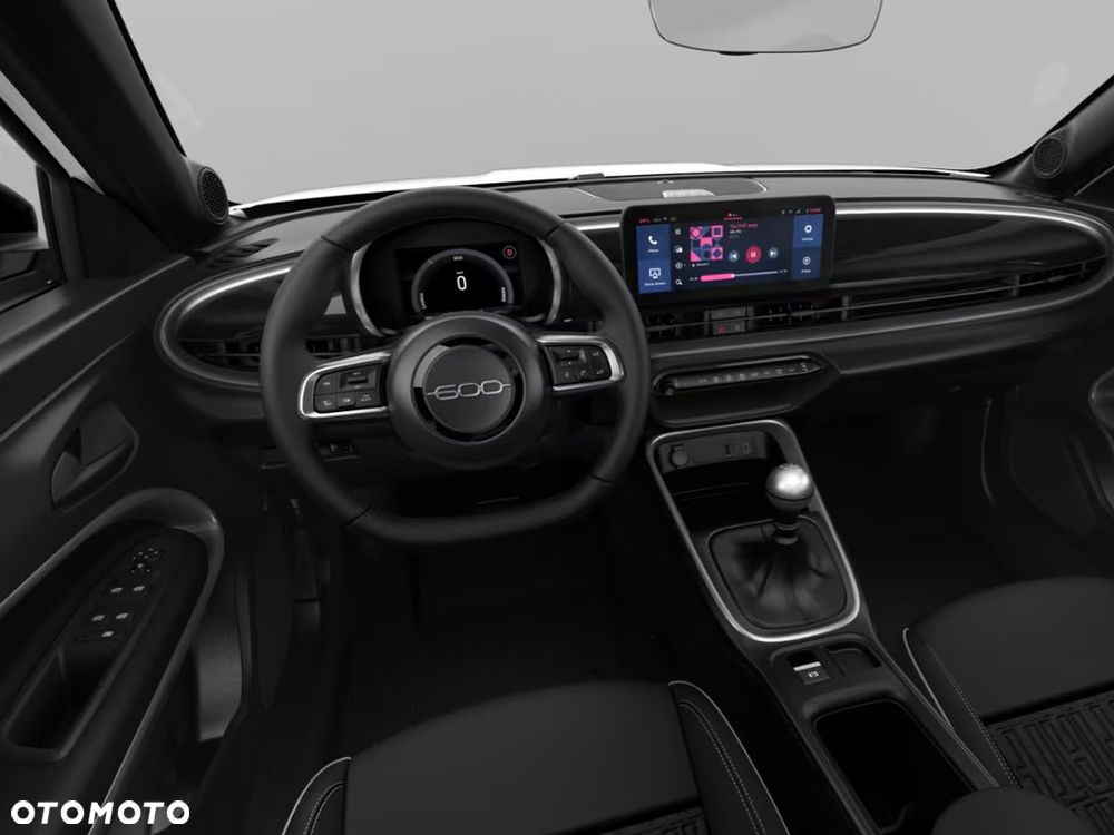 Fiat 600 1.2 Turbo Street - 10