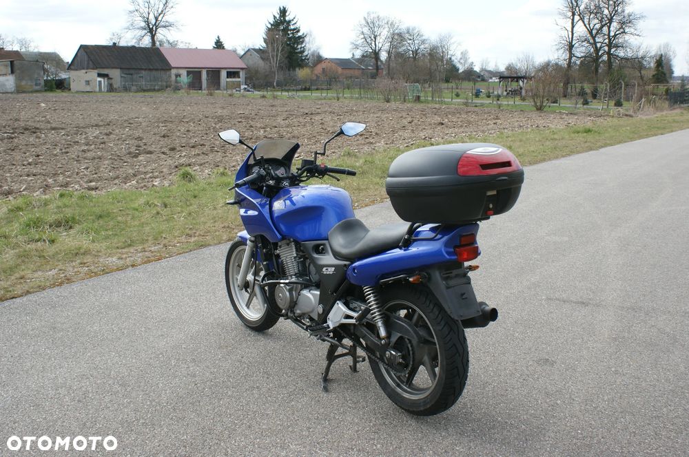 Honda CB - 8
