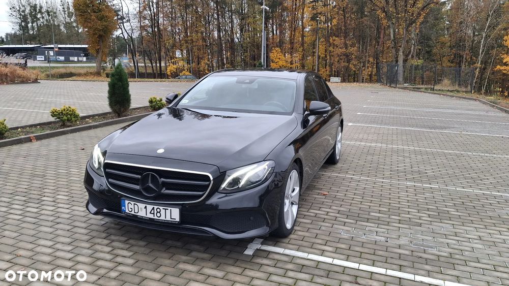Mercedes-Benz Klasa E 220 d 4-Matic - 3
