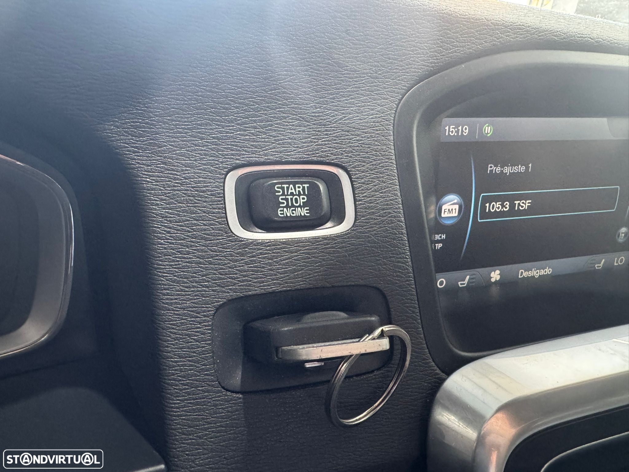 Volvo V60 D6 Plug-In-Hybrid AWD Geartronic Summum - 20