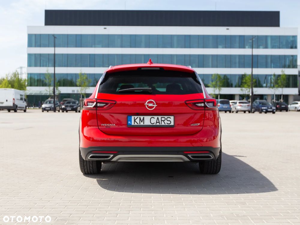 Opel Insignia 2.0 BiTurbo 4x4 Exclusive - 9