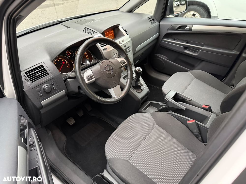 Opel Zafira 1.7 CDTI ecoFLEX Family - 9