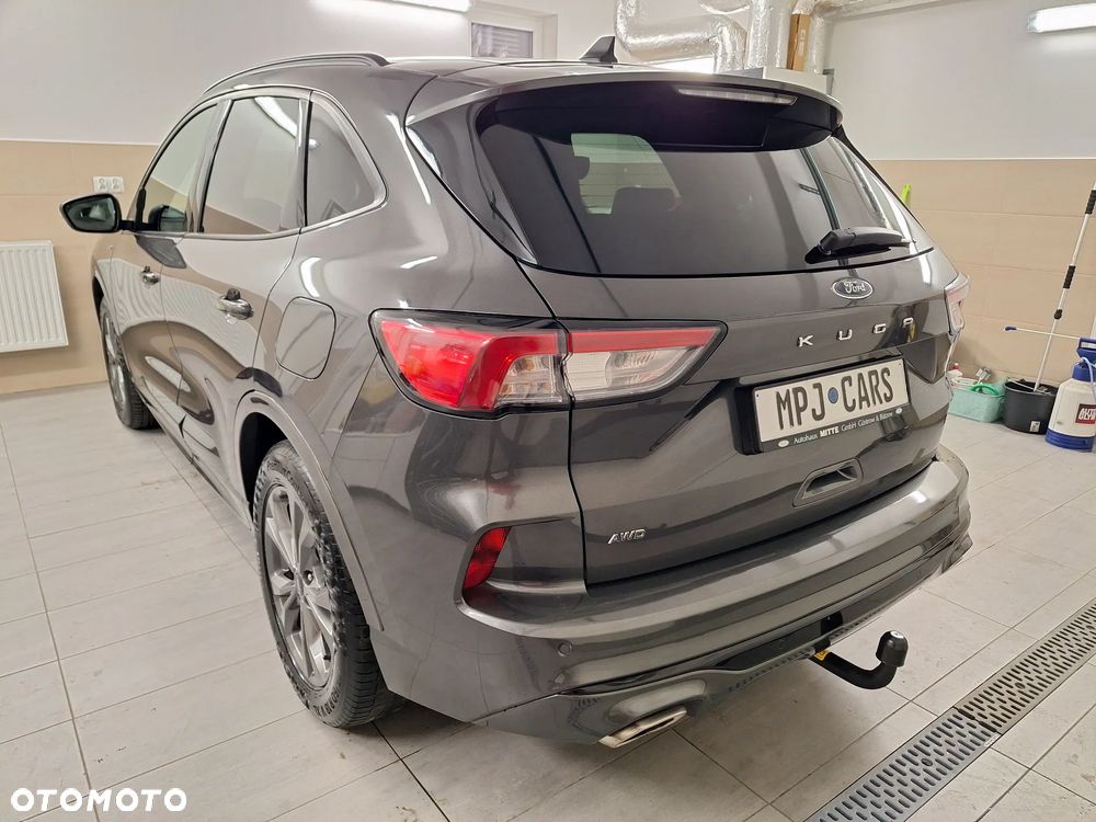 Ford Kuga 2.0 EcoBlue 4x4 ST-LINE X - 9