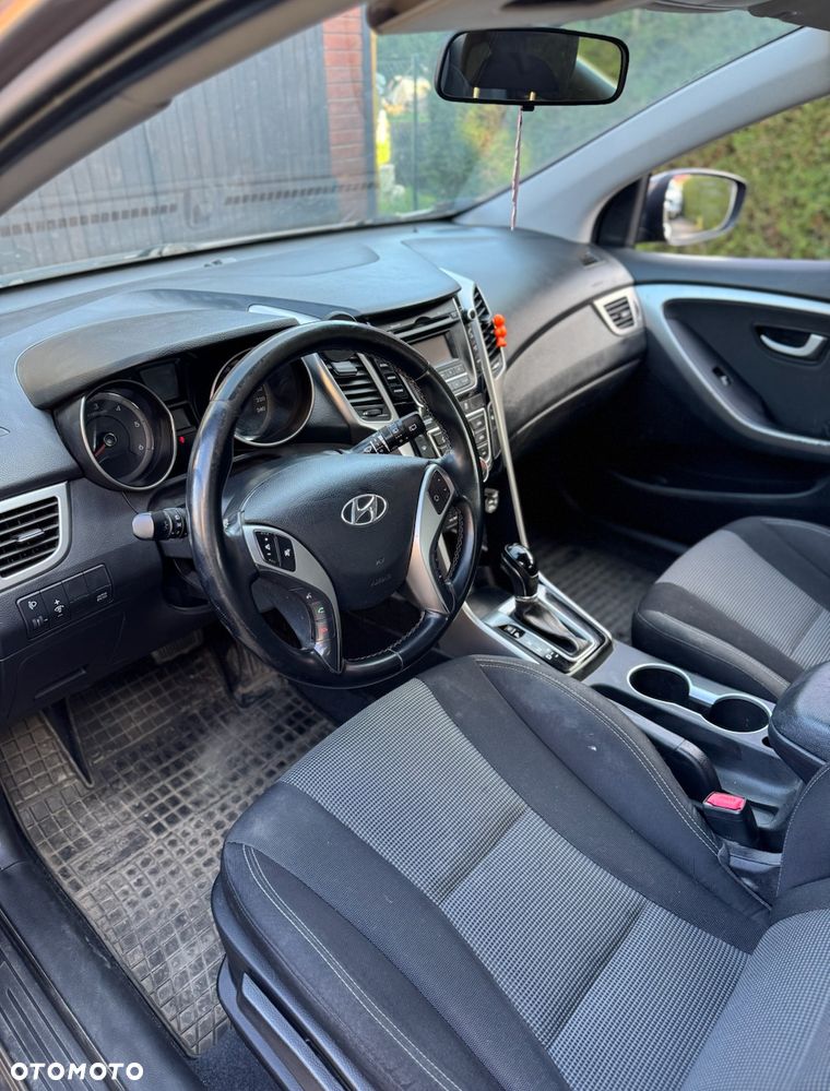Hyundai i30 i30cw 1.6 CRDi Automatik Trend - 4