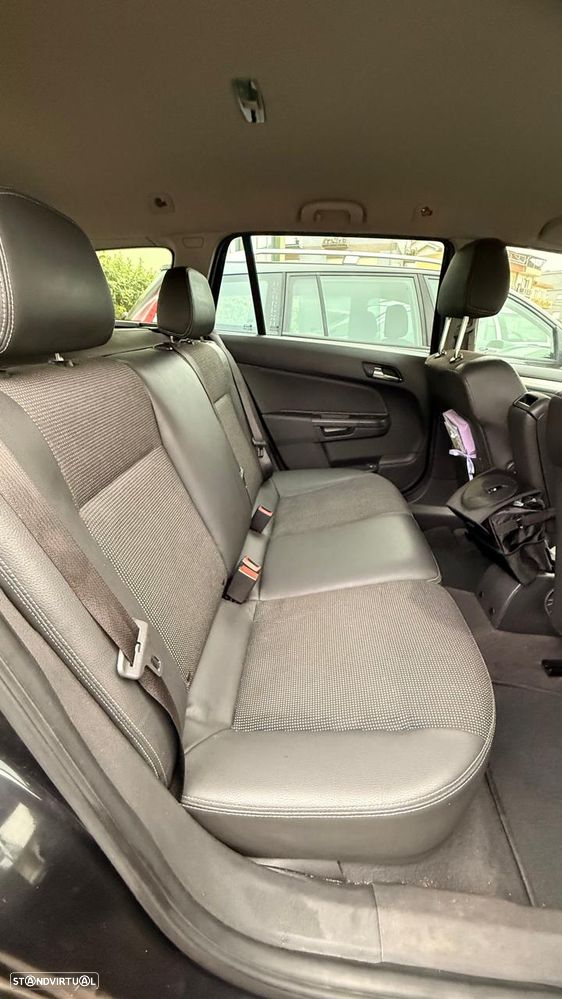 Opel Astra 1.7 CDTI Cosmo ecoFLEX - 11